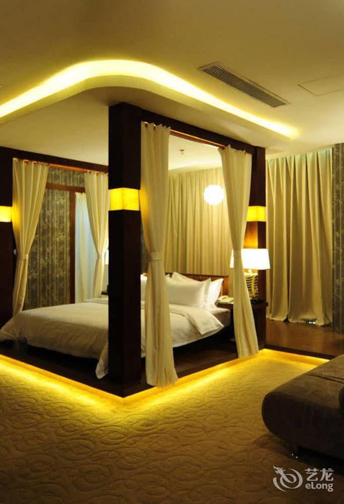 Circle Art Hotel Shenzhen Bagian luar foto